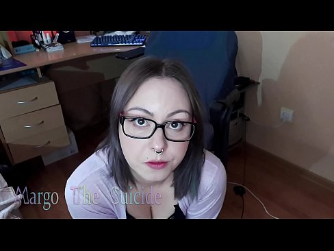 ❤️ Seksikäs tyttö lasit päässä imee dildoa syvälle kameraan ❤❌ Pornovideo at fi.xxxner.ru